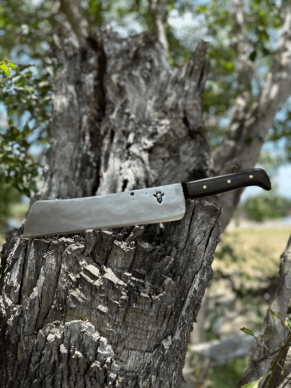 Santo Knife 10’ (Ebony)