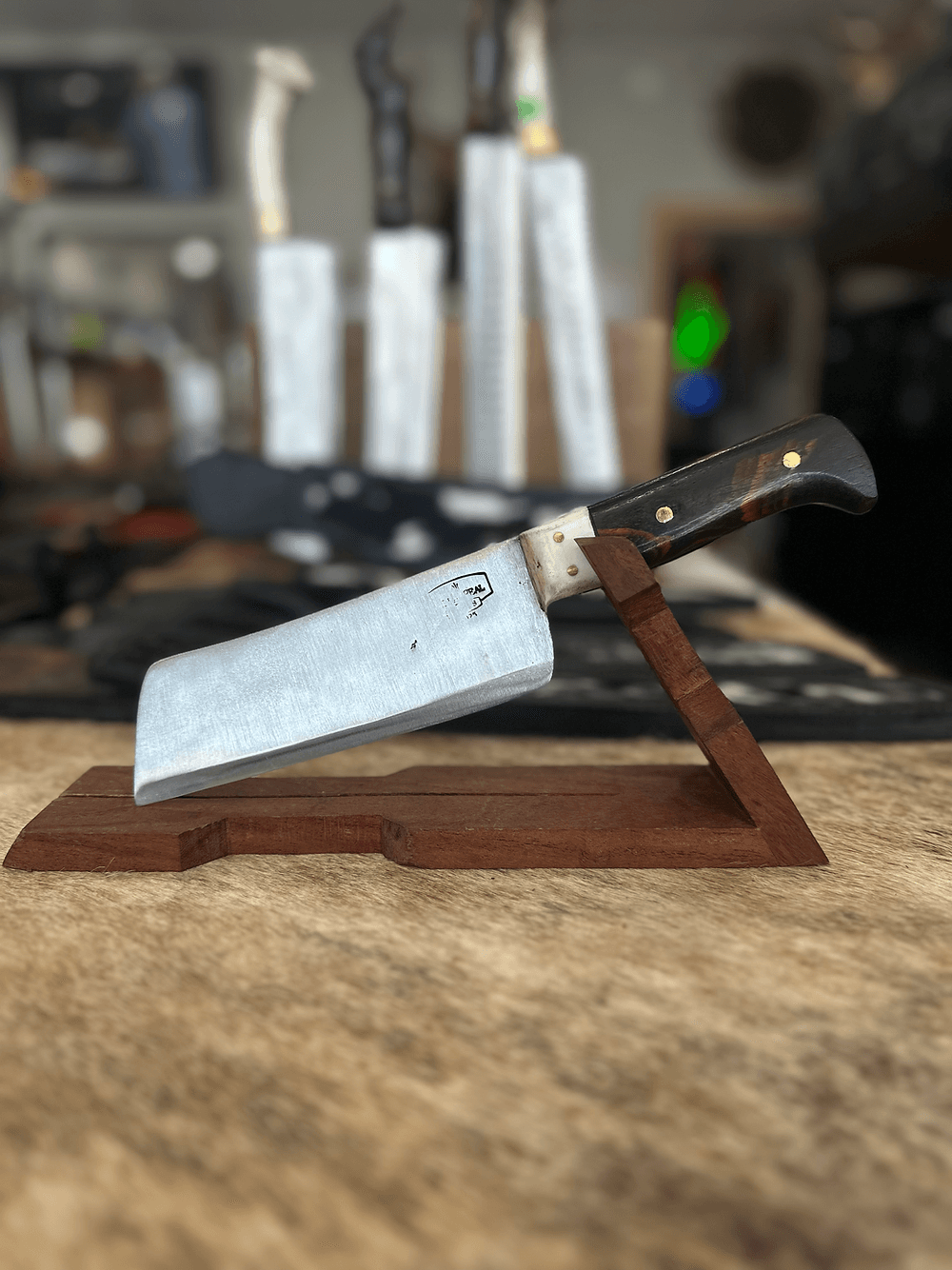 Santo Knife 6’ (cocobolo)