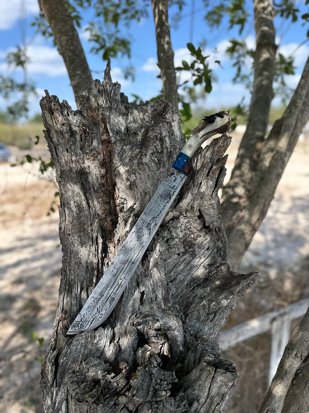 Machete 18’ (Epoxy)